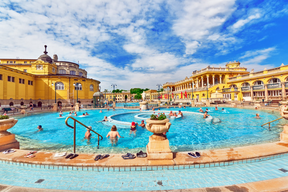 Szechenyi Baths, Budapest city break