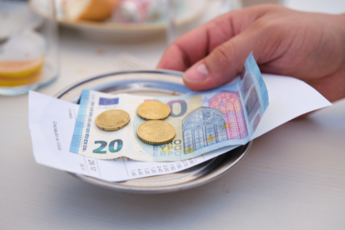 Tip tray with euros on